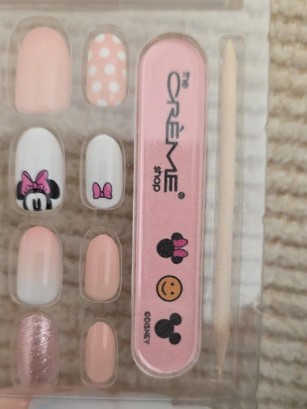 The Crème Shop x Disney Minnie Mouse Press-On Nails -